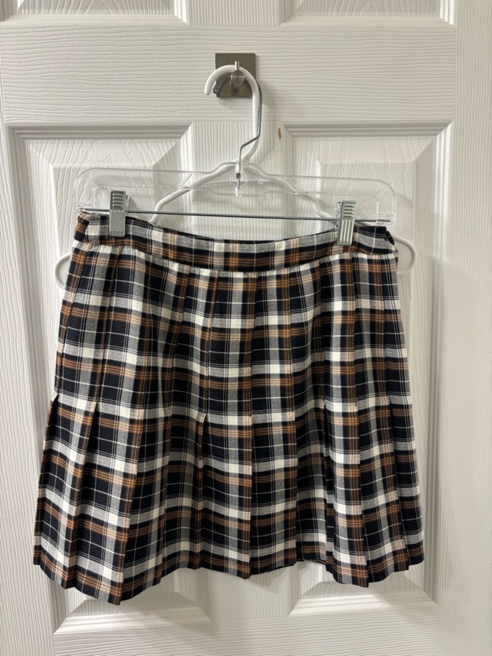 Urban Outfitters Plaid Pleated Mini Skirt in Dark Navy, White & Tan
